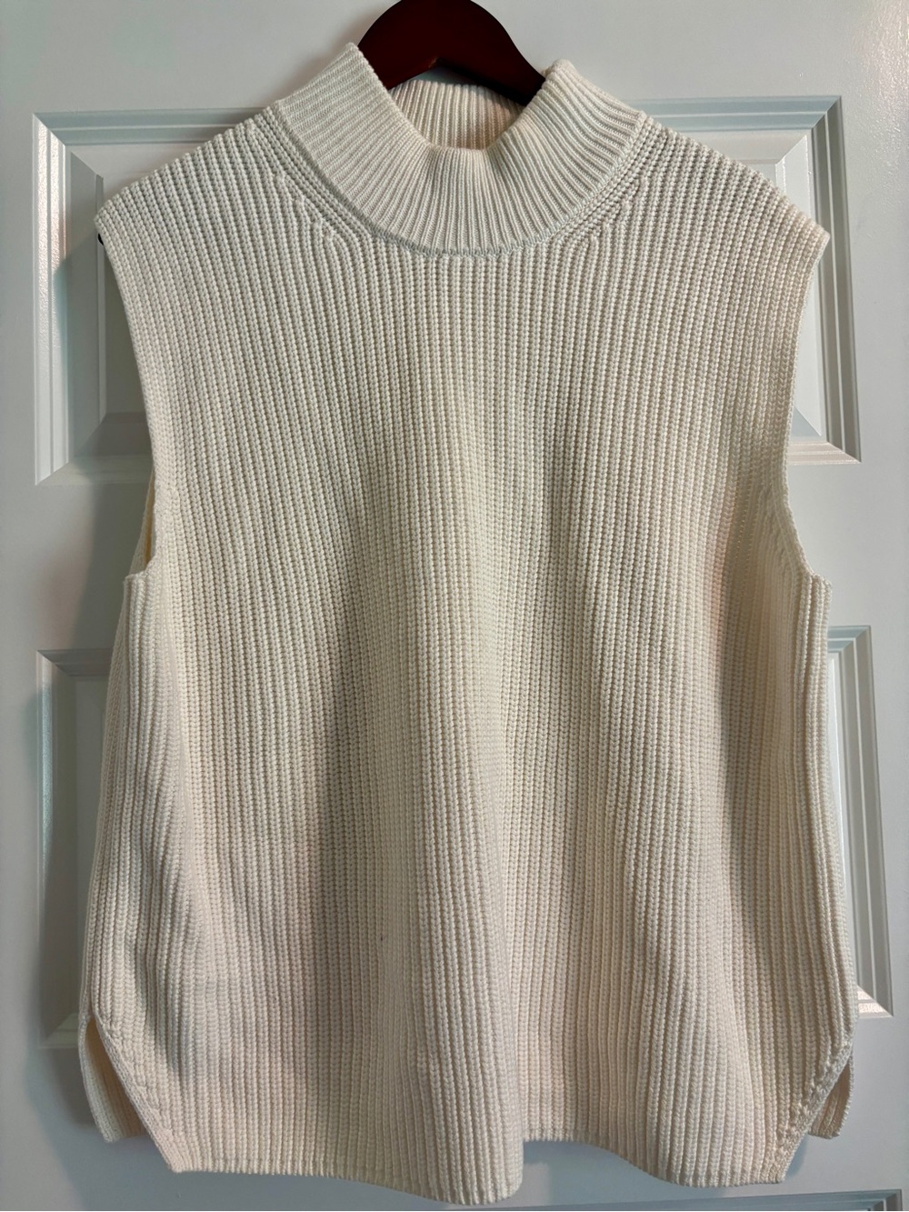 Sweater Vest